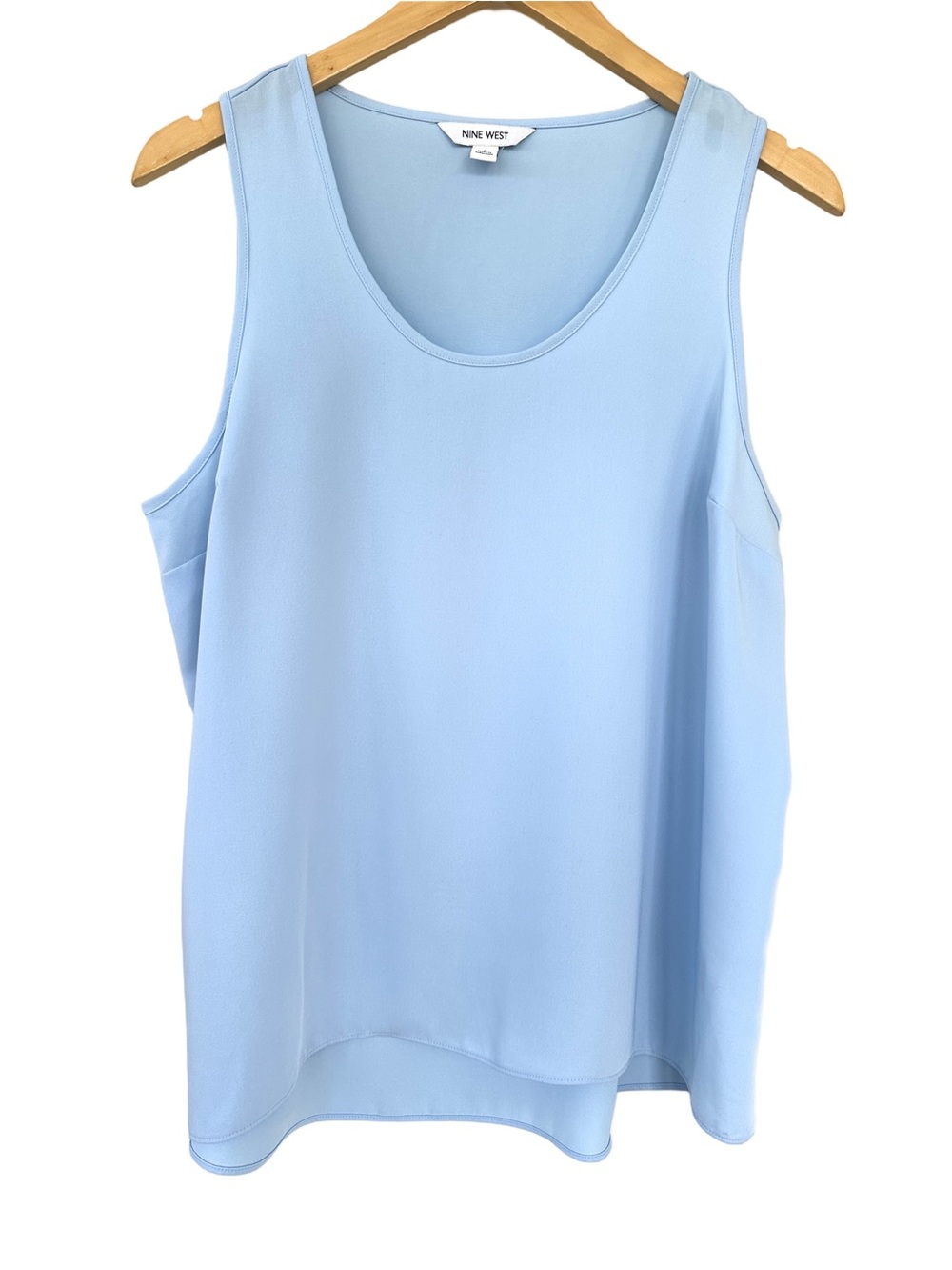 Nine West Light Blue Sleeveless Scoop Neck Top, Loose & Flowy Fit